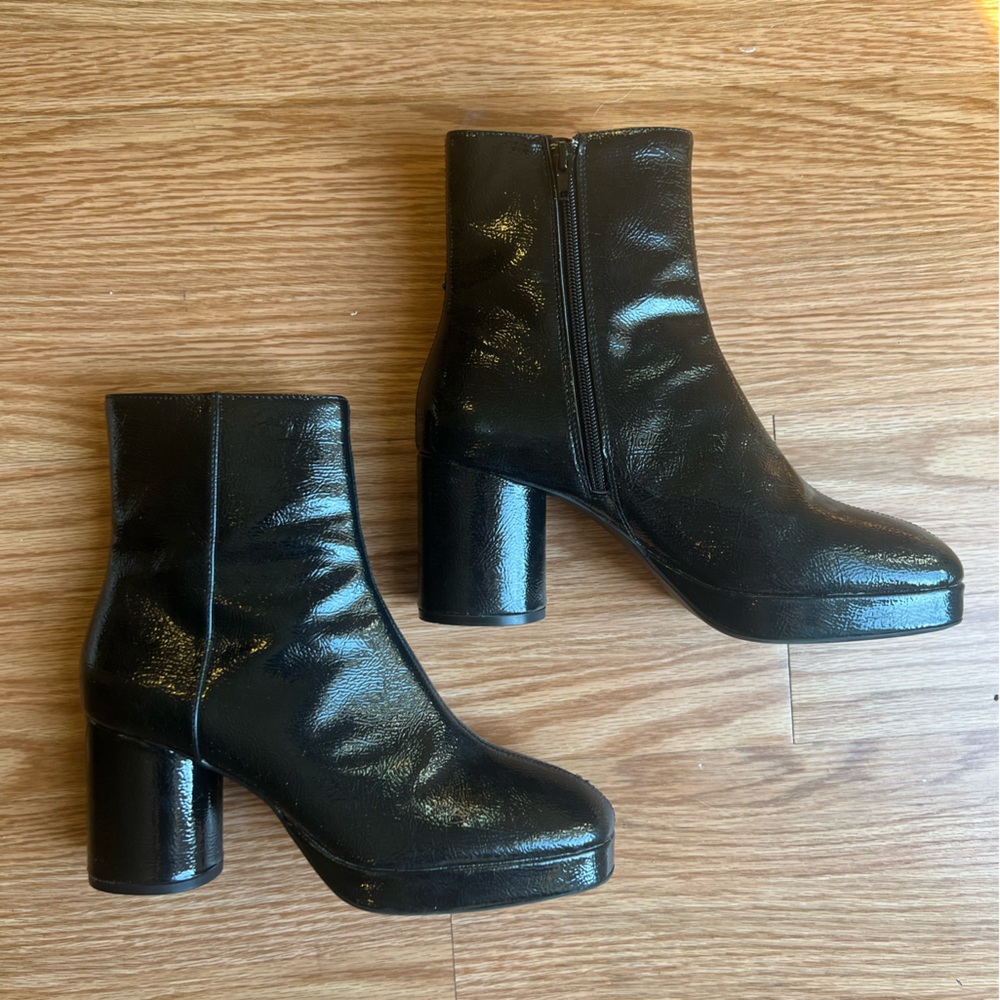 H&M chunky boots